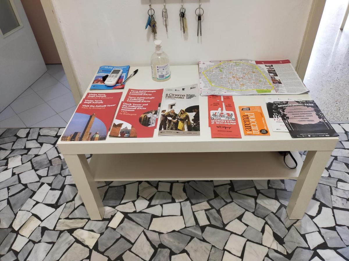 בולוניה B & B Via Borgo Di San Pietro מראה חיצוני תמונה
